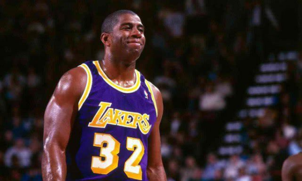 通过流畅的 通过流畅的