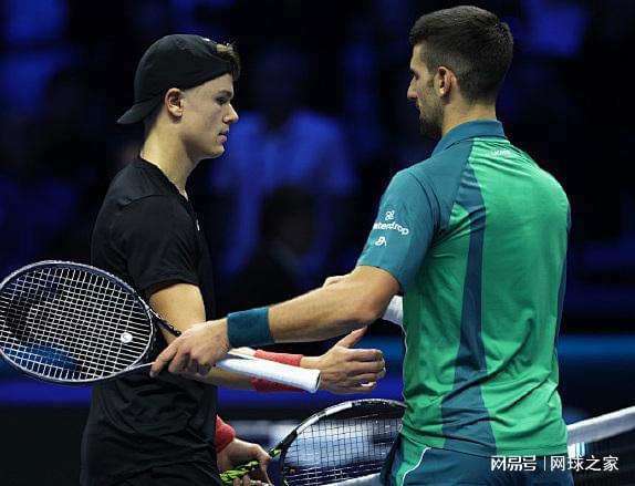 与其领导球 与其领导球