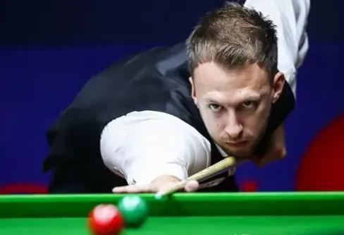 她直言不讳 她直言不讳