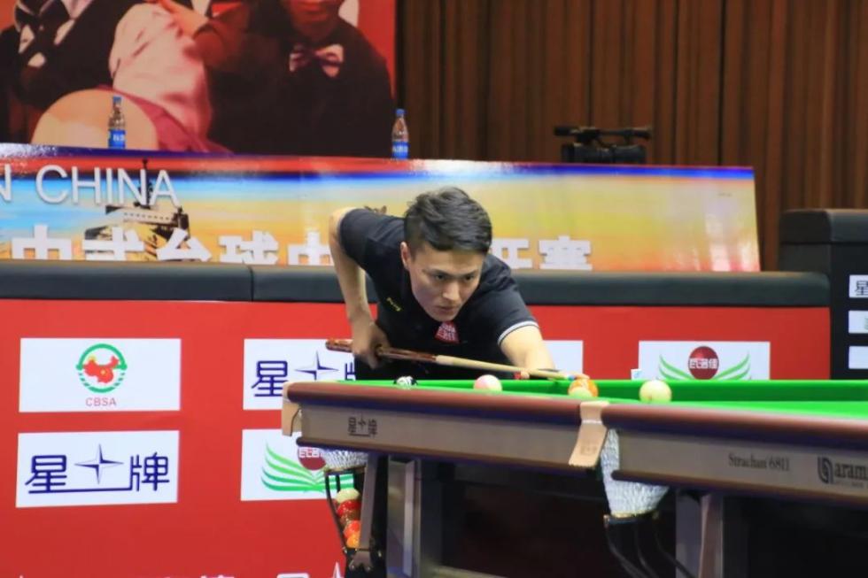 板球逐渐成 板球逐渐成