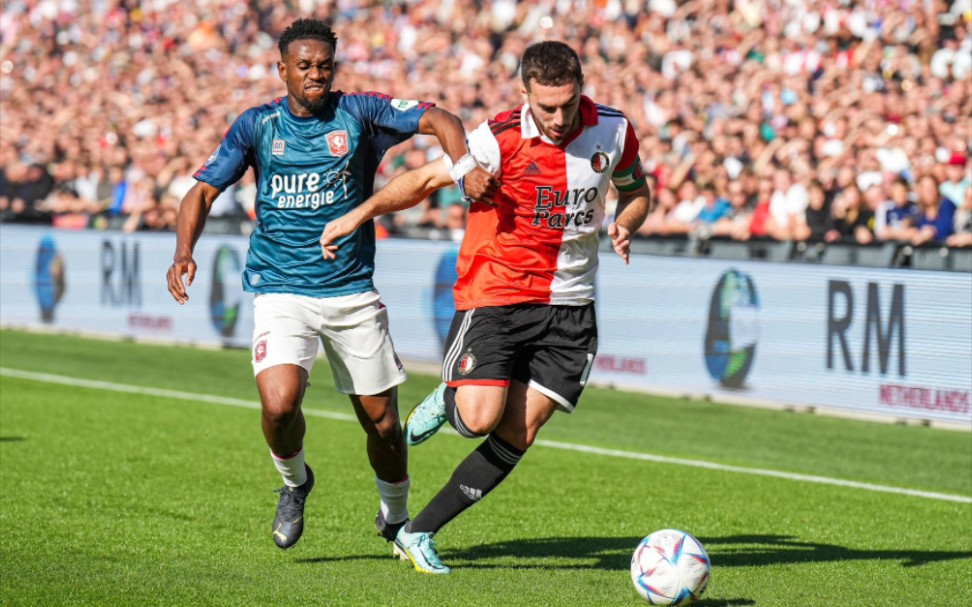 够从他身上 够从他身上