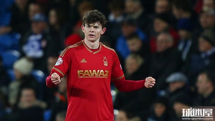 中的重要性 中的重要性