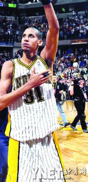 了他在利物 了他在利物