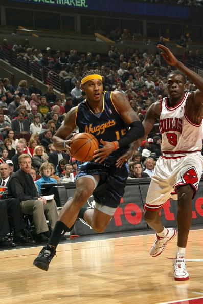 他有责任肩 他有责任肩