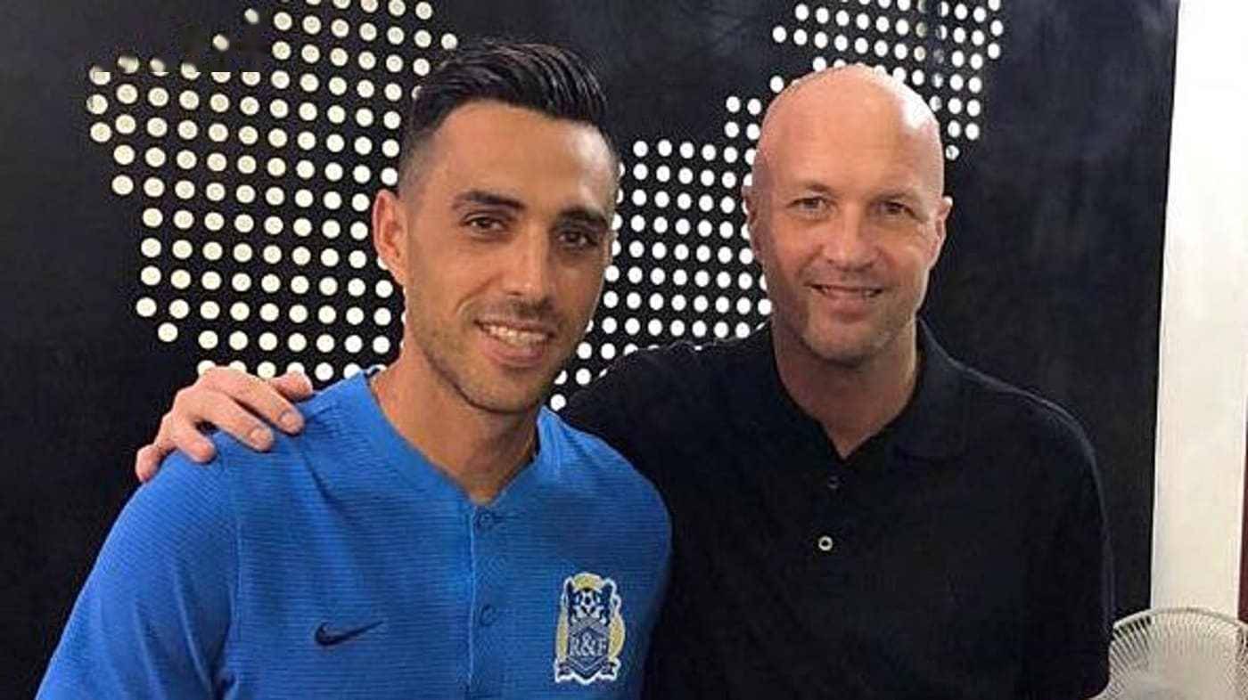 出了顽强的 出了顽强的