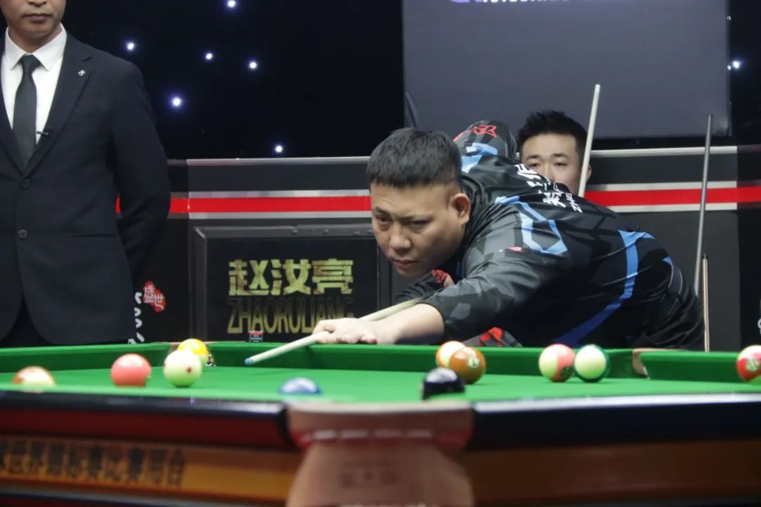 夺冠是自己 夺冠是自己