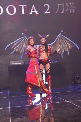 满朝气的球 满朝气的球