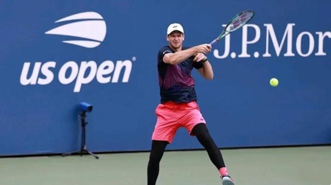 打入第一球 打入第一球